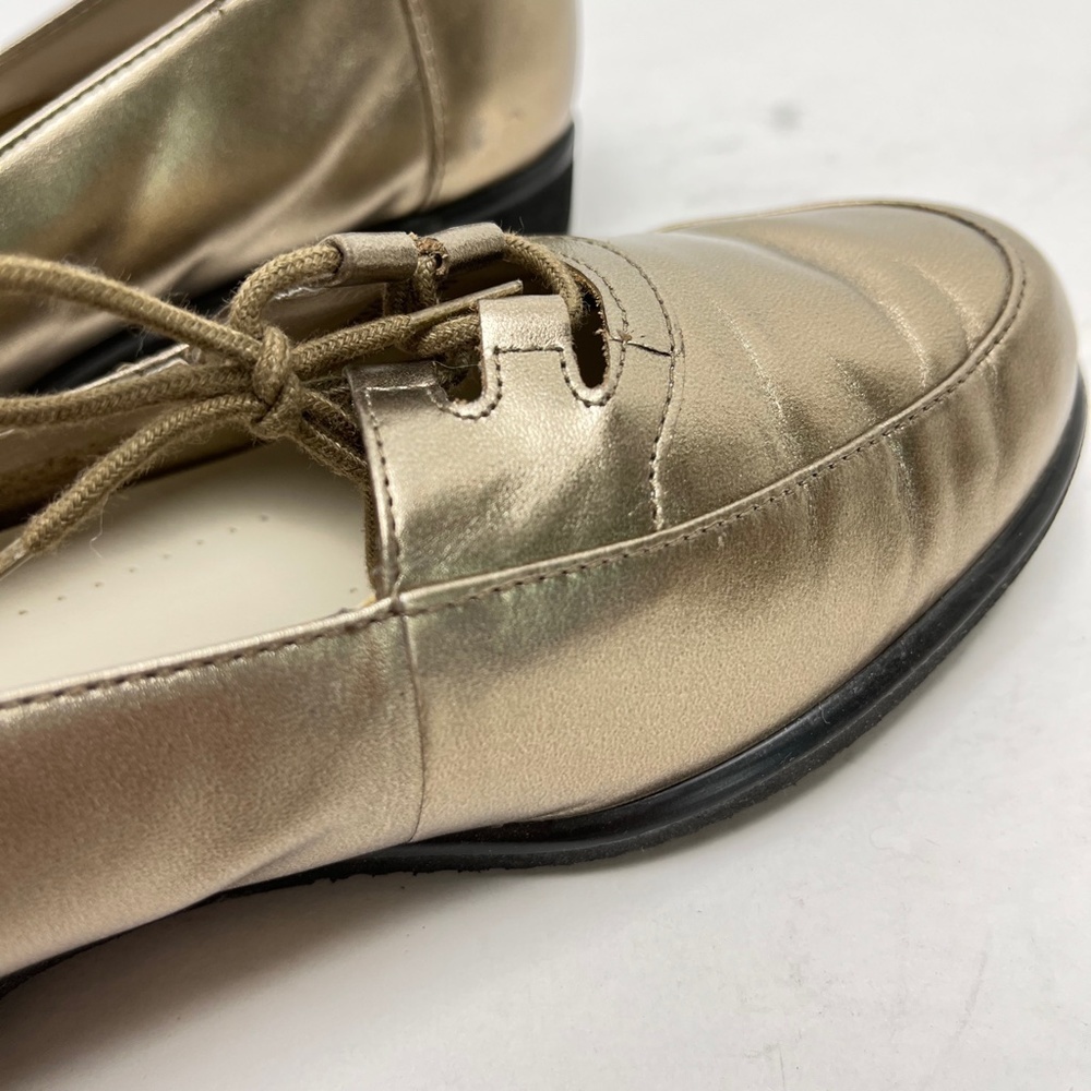 TROTTERS Metallic Gold Genuine Leather Flats Loafers Round Toe Classic Shoes 7 - Picture 16 of 16